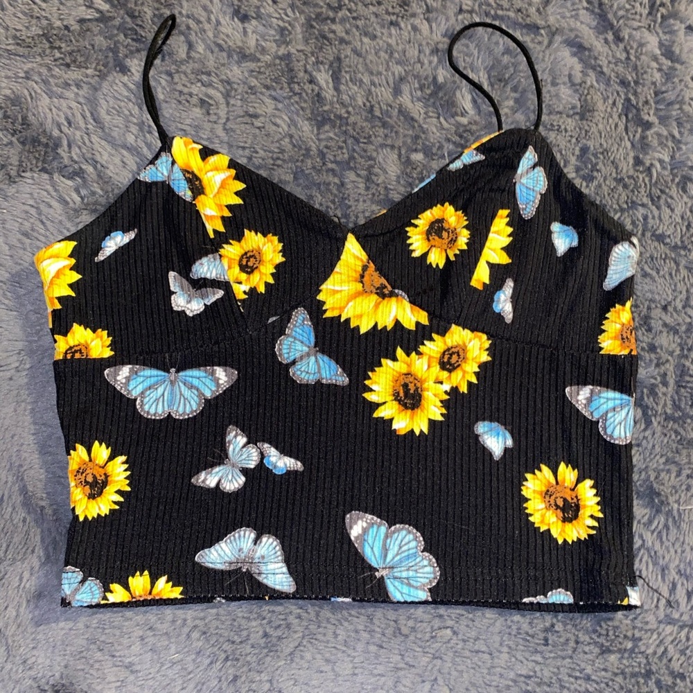Buttery fluffy and sunflower crop top